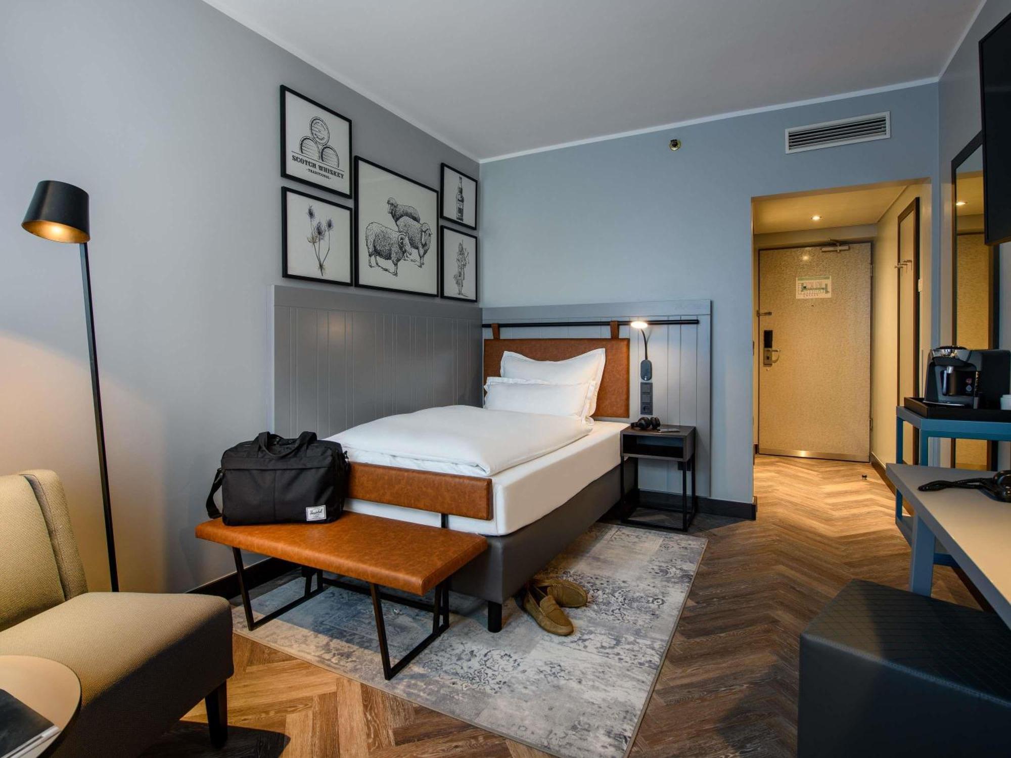 Standard Single Room